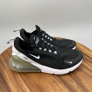 Nike Air Max 270 Shoes Womens Size 9 Black Running Comfort Walking Gym Sneakers
